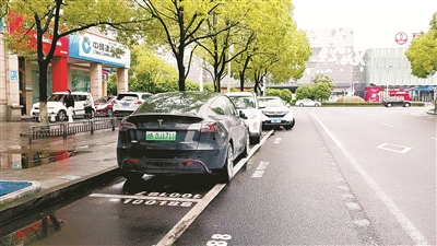 治堵十年后老舊小區新增停車位逾萬個
