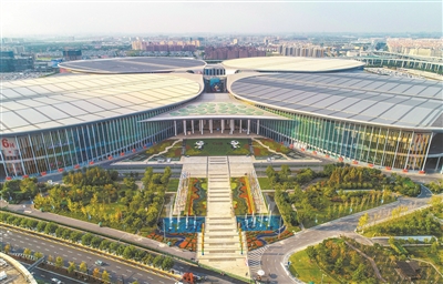 第五屆進博會開幕 溫州采購商開啟“逛買”模式