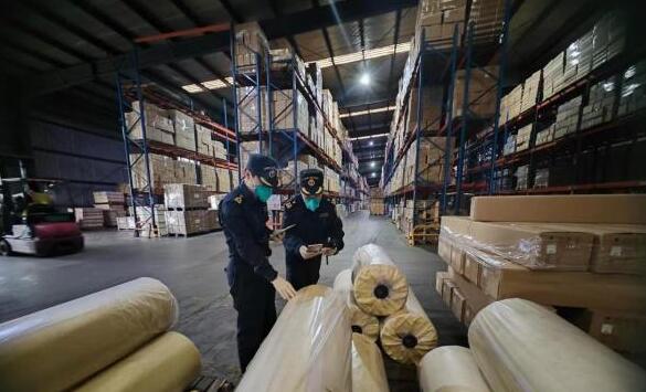 今年前十月寧波市外貿進出口額破萬億元
