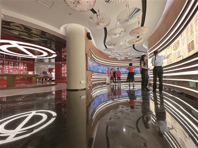 展現榜樣的力量和風采  溫州勞模工匠館昨開館