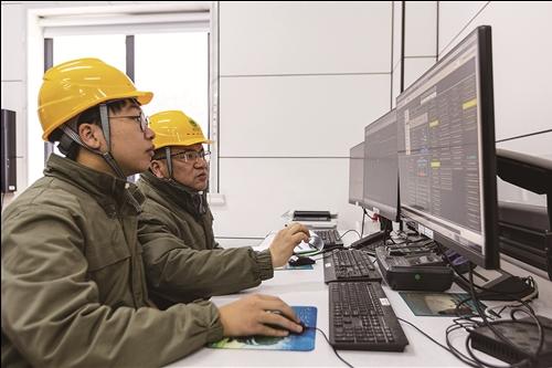 溫嶺南海涂漁光互補光伏電站一期工程并網發電