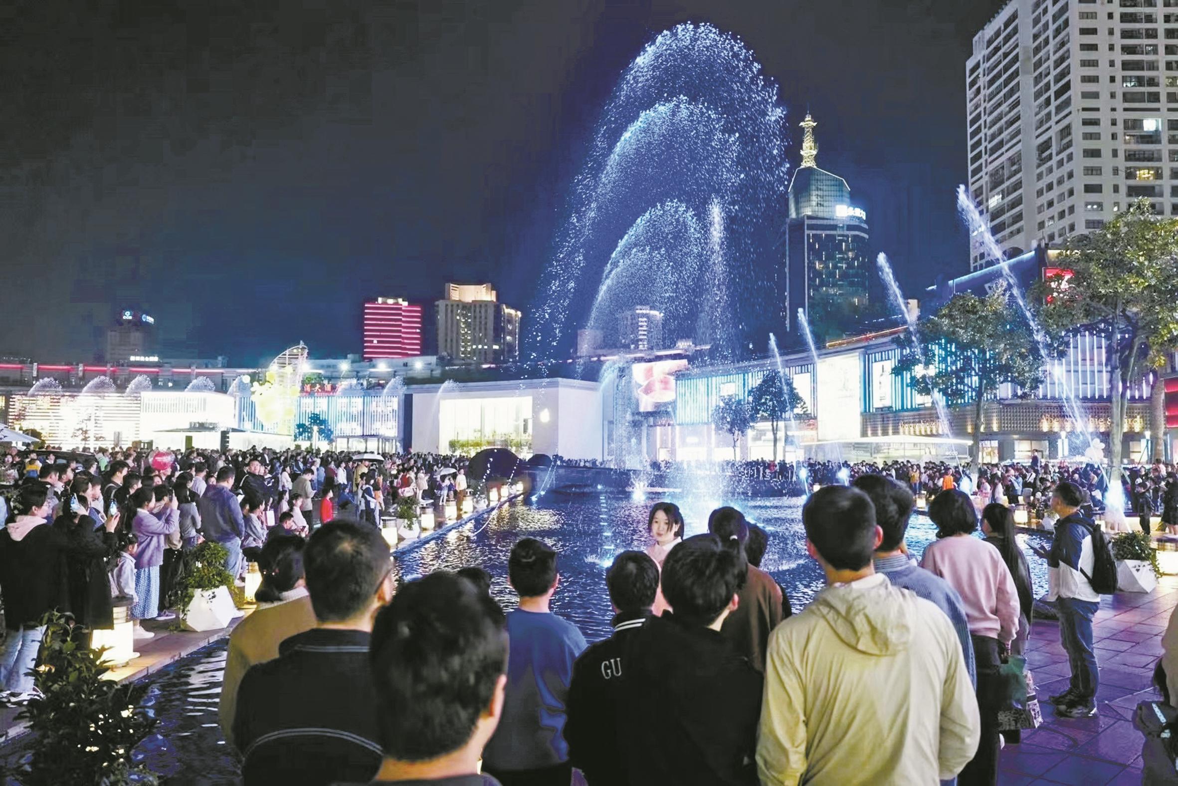 “五一”假期，50家商貿樣本企業實現銷售額5.71億元，同比增長16.1% “煙火氣”升騰，寧波消費市場活力四射