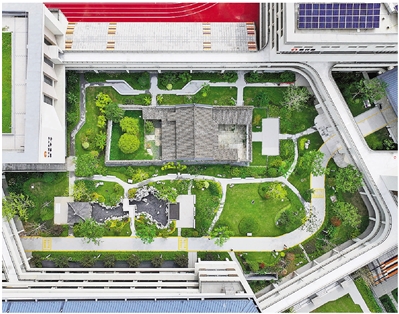 上城新建校園里“藏”著(zhù)百年老宅 當年小有名氣的“花”牌錦緞就出自他家