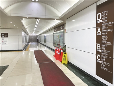 杭州過(guò)街地道“指路標” 有了“國際化”的統一標準