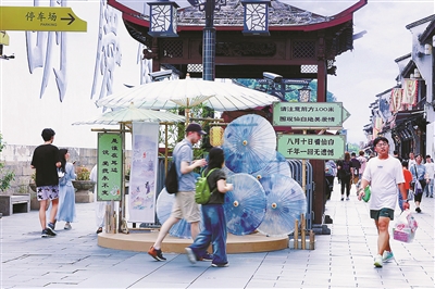 逛逛清河坊 就像“影”中游